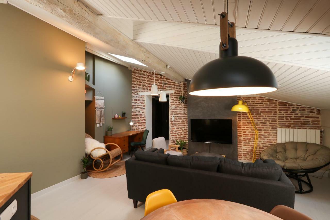 Apartment 6 Rue D'aubuisson